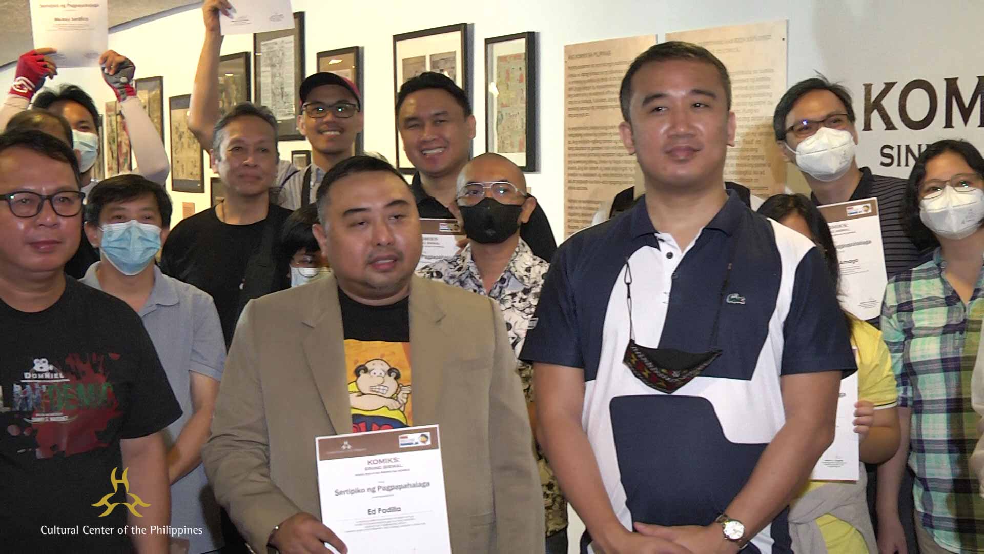 Komiks: Sining Biswal, Isang Siglo ng Sining Ng Komiks Image